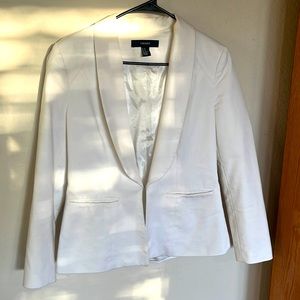 Never worn Forever 21 blazer!